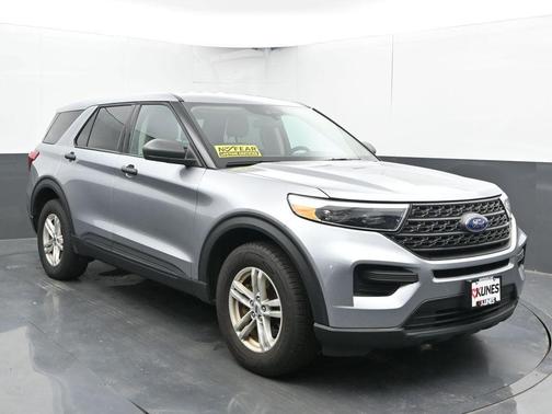 2023 Ford Explorer Base