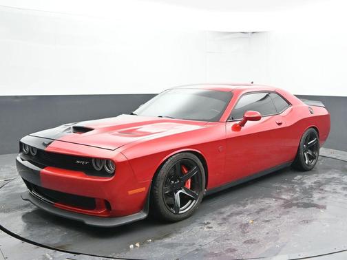 2016 Dodge Challenger SRT Hellcat