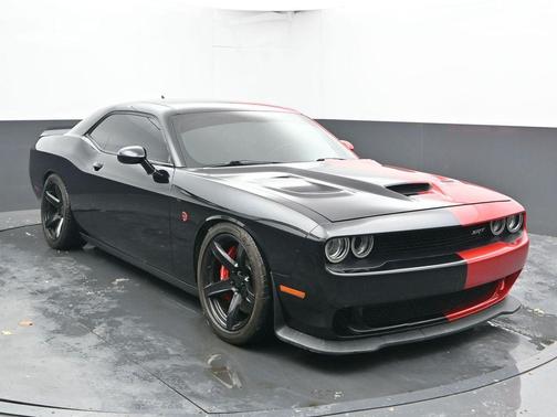 2016 Dodge Challenger SRT Hellcat