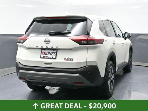 Pearl White Tri-Coat 2023 Nissan Rogue SV