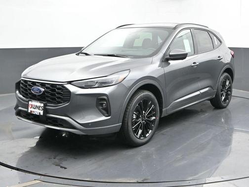 2025 Ford Escape ST-Line Elite