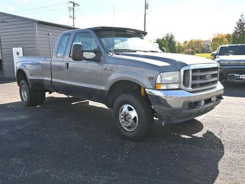 2002 Ford F-350 Lariat Super Duty