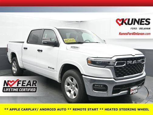 Bright White Clearcoat 2025 RAM 1500 Big Horn/Lone Star