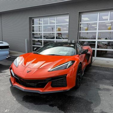 Sebring Orange Tintcoat 2025 Chevrolet Corvette Z06