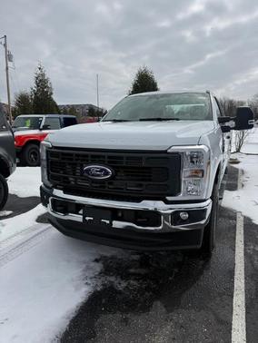 Oxford White 2026 Ford F-250 XL