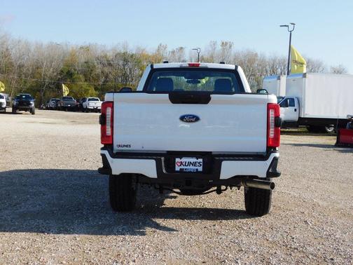 2024 Ford F-350 XL
