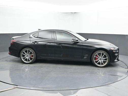 Vik Black 2025 Genesis G70 2.5T