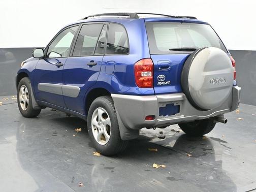 2005 Toyota RAV4 Base