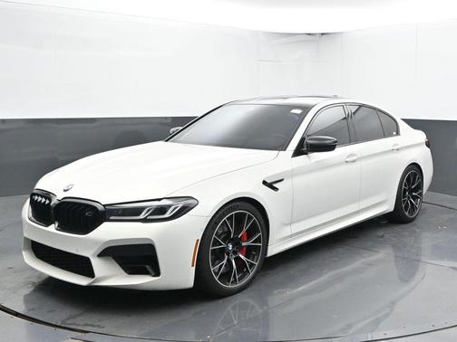 2022 BMW M5 Base