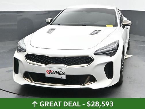 2023 Kia Stinger GT-Line