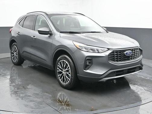 2026 Ford Escape PHEV