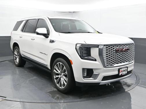 White Frost Tri-Coat 2022 GMC Yukon Denali