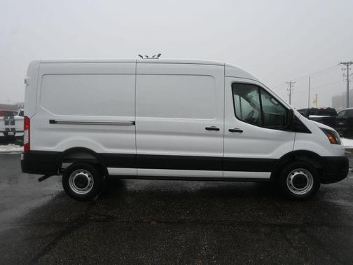 2026 Ford Transit-250 148 WB Medium Roof Cargo