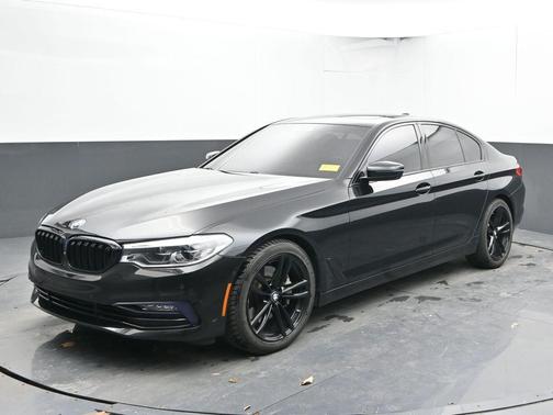 Black Sapphire Metallic 2017 BMW 540 i xDrive