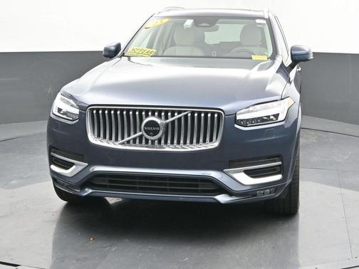 2023 Volvo XC90 B6 Plus 7-Seater