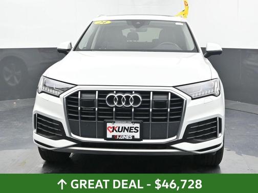 2024 Audi Q7 45 Premium Plus
