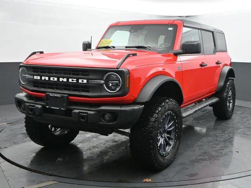2023 Ford Bronco 