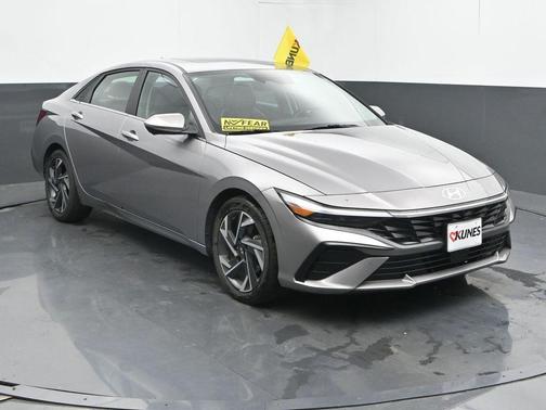 2024 Hyundai ELANTRA Limited