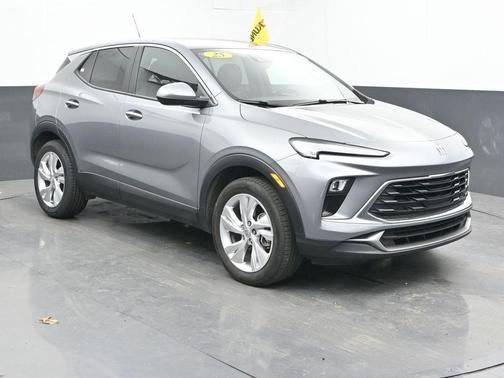 Moonstone Gray Metallic 2025 Buick Encore GX Preferred