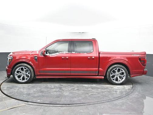 Rapid Red Metallic Tinted Clearcoat 2025 Ford F-150 Lariat
