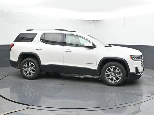 White Frost Tri-Coat 2021 GMC Acadia SLT