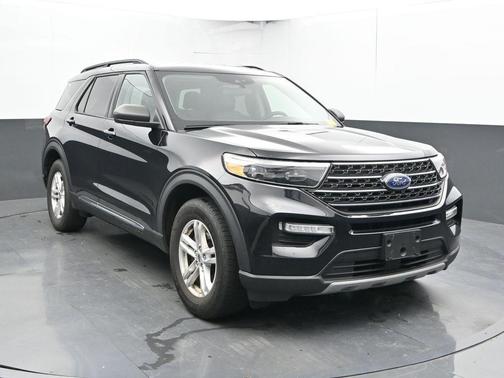 Agate Black Metallic 2020 Ford Explorer XLT