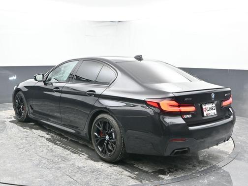 2022 BMW M550 i xDrive