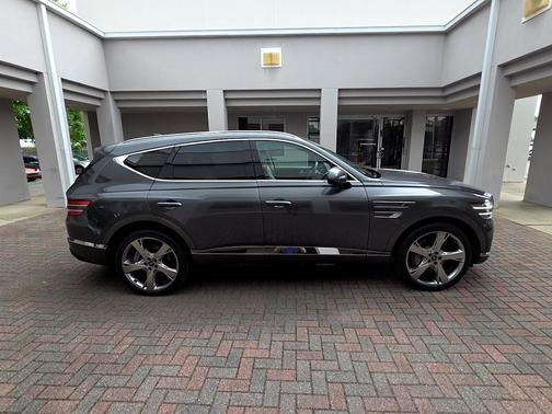 Himalayan Gray 2023 Genesis GV80 2.5T