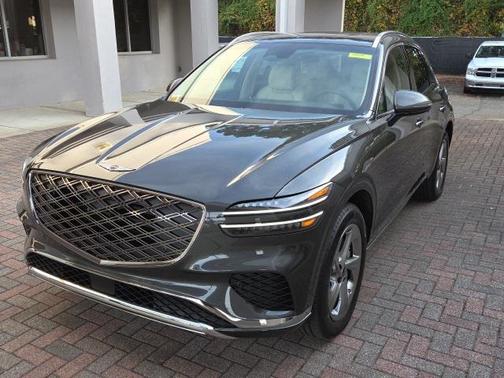 Makalu Gray 2026 Genesis GV70 2.5T Select SUV