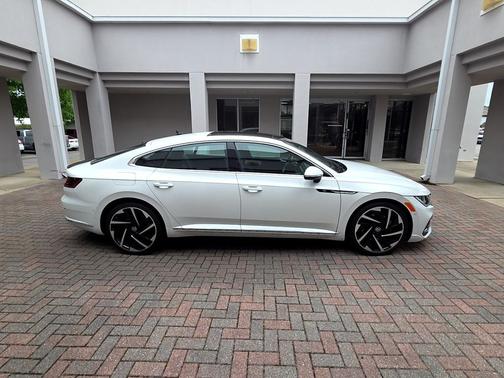 Opal White Pearl 2023 Volkswagen Arteon 2.0T SEL Premium R-Line 4MOTION
