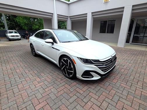 Opal White Pearl 2023 Volkswagen Arteon 2.0T SEL Premium R-Line 4MOTION