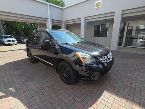 Super Black 2015 Nissan Rogue Select S