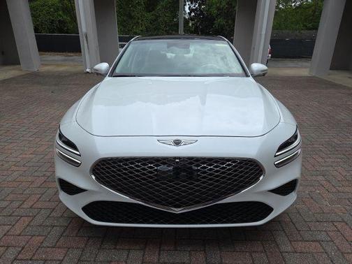 Alta White 2026 Genesis G70 2.5T RWD Prestige