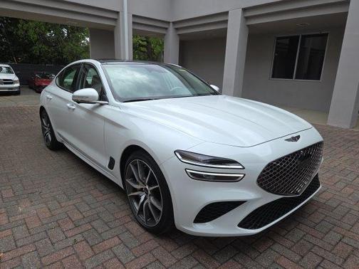 Alta White 2026 Genesis G70 2.5T RWD Prestige