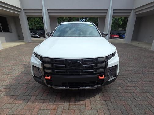 Atlas White 2026 Hyundai SANTA CRUZ XRT