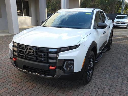 Atlas White 2026 Hyundai SANTA CRUZ XRT