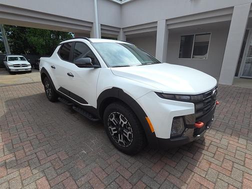 Atlas White 2026 Hyundai SANTA CRUZ XRT