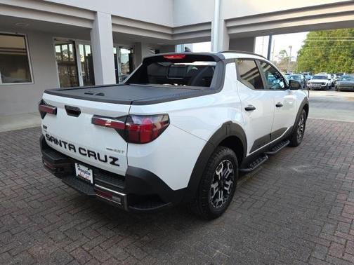 Atlas White 2026 Hyundai SANTA CRUZ XRT