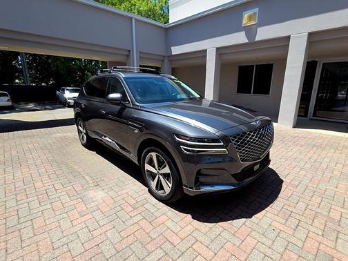 Himalayan Gray 2023 Genesis GV80 2.5T