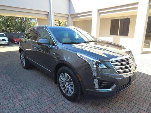 Dark Mocha Metallic 2019 Cadillac XT5 Luxury