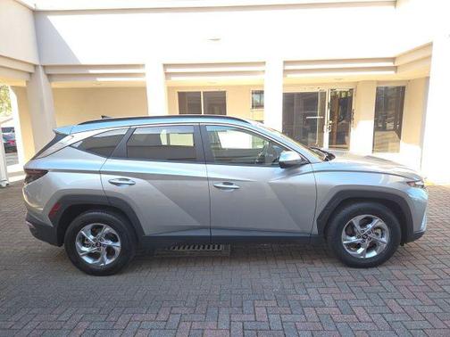 Shimmering Silver 2023 Hyundai TUCSON SEL