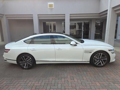 2026 Genesis G80 2.5T Advanced