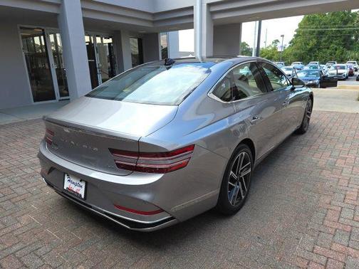 2026 Genesis G80 2.5T Advanced