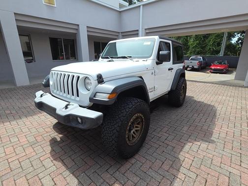 Bright White Clearcoat 2019 Jeep Wrangler Sport