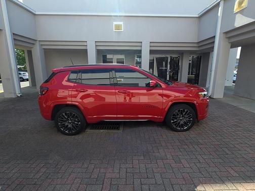 Redline Pearlcoat 2023 Jeep Compass (RED) Edition 4x4