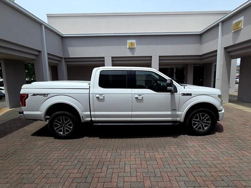 Oxford White 2015 Ford F-150 XLT