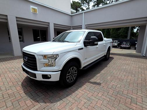 Oxford White 2015 Ford F-150 XLT