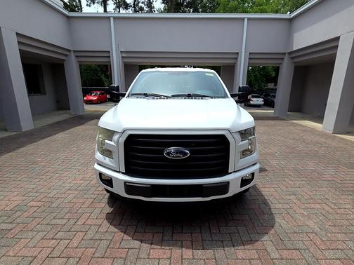 Oxford White 2015 Ford F-150 XLT