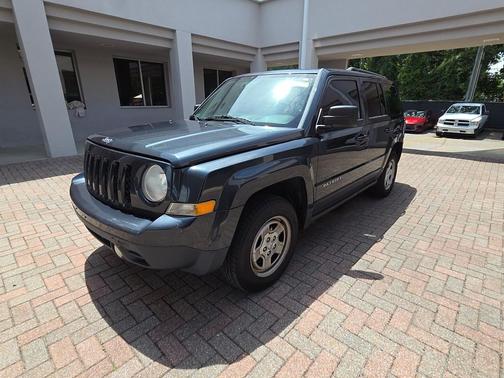 Maximum Steel Metallic Clearcoat 2014 Jeep Patriot Sport