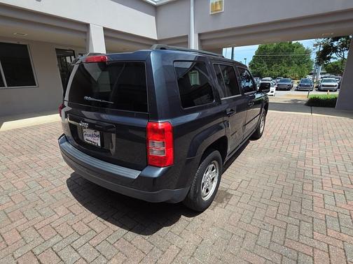 Maximum Steel Metallic Clearcoat 2014 Jeep Patriot Sport
